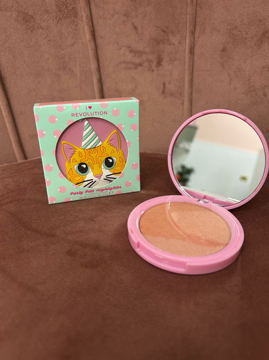 BLUSH REVOLUTION ILLUMINANTE GATTO